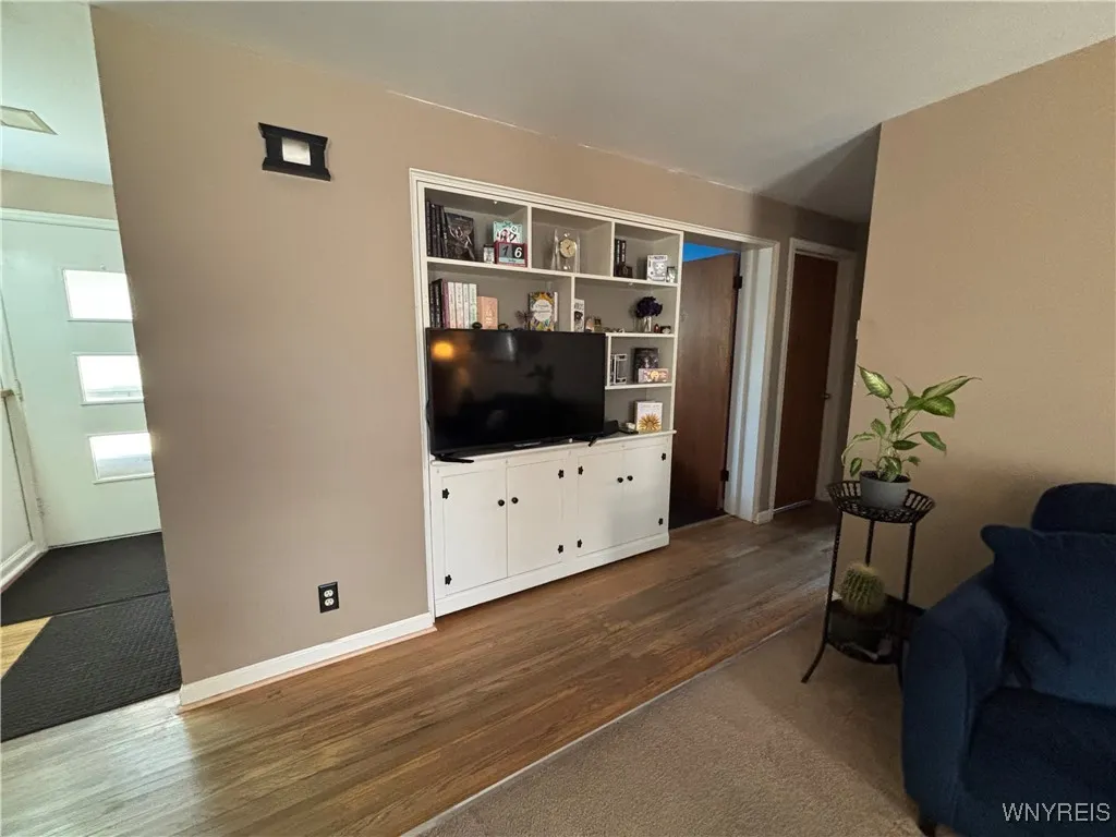 426 Woodstock Avenue, Tonawanda, New York 14150, Tonawanda, New York 14150, 3 Bedrooms Bedrooms, 6 Rooms Rooms,1 BathroomBathrooms,Residential,For Sale,426 Woodstock Avenue, Tonawanda, New York 14150,B1624763