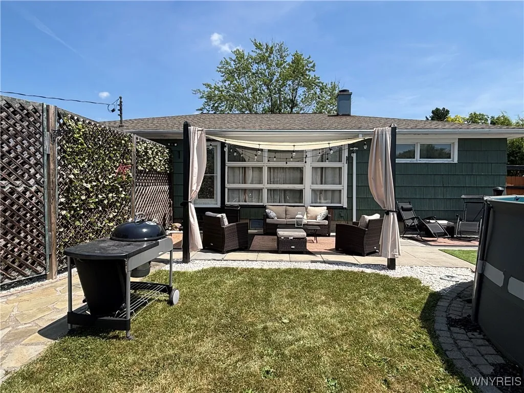 426 Woodstock Avenue, Tonawanda, New York 14150, Tonawanda, New York 14150, 3 Bedrooms Bedrooms, 6 Rooms Rooms,1 BathroomBathrooms,Residential,For Sale,426 Woodstock Avenue, Tonawanda, New York 14150,B1624763