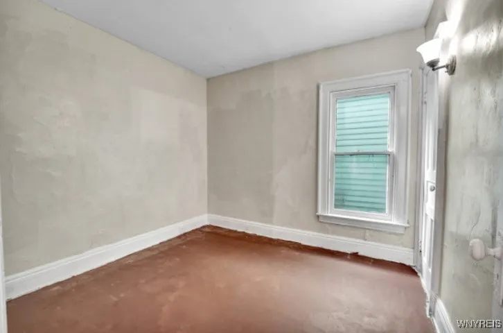 262 Breckenridge Street, Buffalo, New York 14213, Buffalo, New York 14213, 6 Bedrooms Bedrooms, ,2 BathroomsBathrooms,Residential,For Sale,262 Breckenridge Street, Buffalo, New York 14213,B1624985