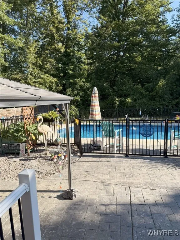 258 Misty Lane, Amherst, New York 14051, Amherst, New York 14051, 4 Bedrooms Bedrooms, 9 Rooms Rooms,2 BathroomsBathrooms,Residential,For Sale,258 Misty Lane, Amherst, New York 14051,B1625040