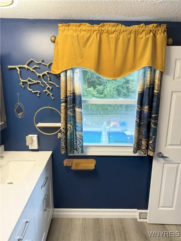 258 Misty Lane, Amherst, New York 14051, Amherst, New York 14051, 4 Bedrooms Bedrooms, 9 Rooms Rooms,2 BathroomsBathrooms,Residential,For Sale,258 Misty Lane, Amherst, New York 14051,B1625040