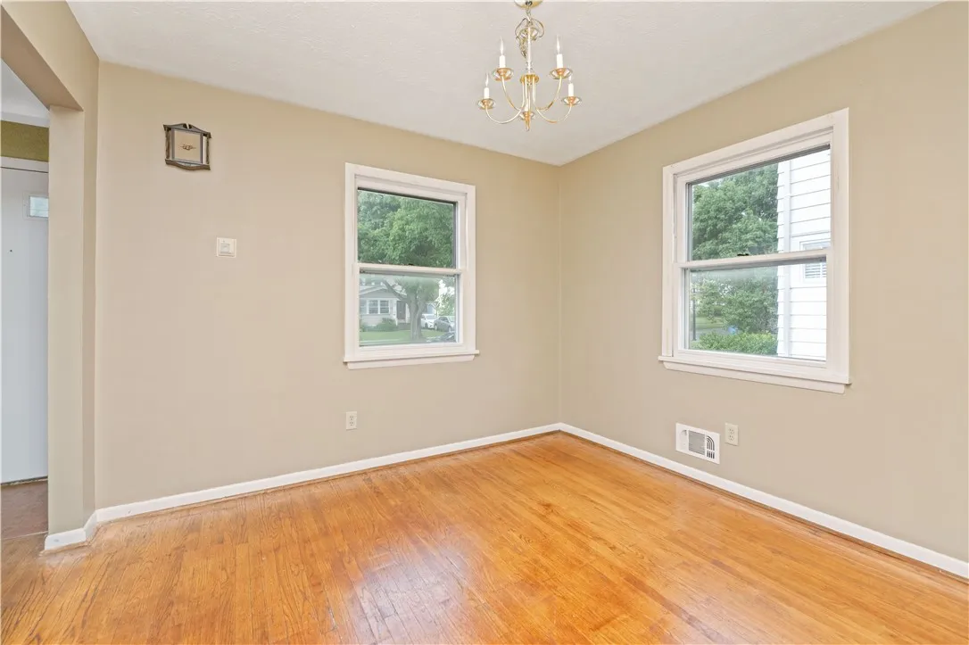 155 Elmerston Road, Rochester, New York 14620, Rochester, New York 14620, 3 Bedrooms Bedrooms, 7 Rooms Rooms,1 BathroomBathrooms,Residential,Closed,155 Elmerston Road, Rochester, New York 14620,0,R1624953