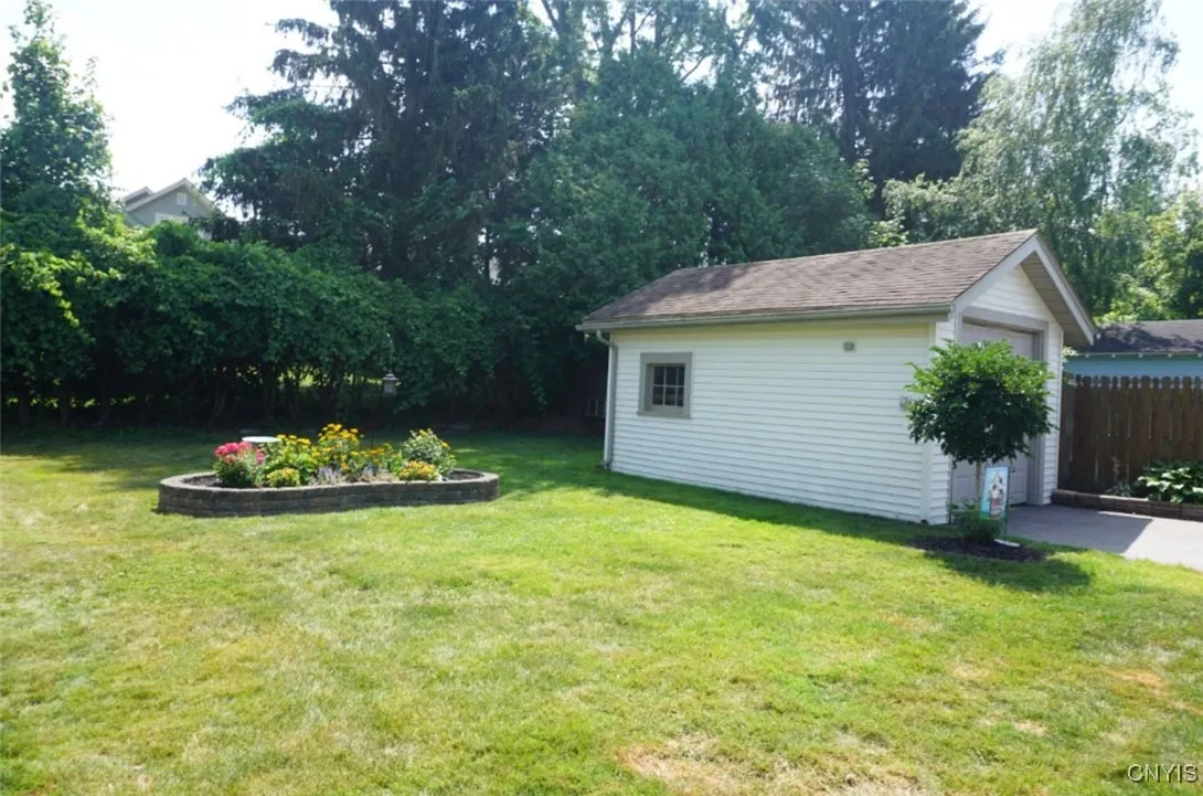 235 Homecroft Road, Syracuse, New York 13206, Syracuse, New York 13206, 3 Bedrooms Bedrooms, 7 Rooms Rooms,1 BathroomBathrooms,Residential,For Sale,235 Homecroft Road, Syracuse, New York 13206,S1624420