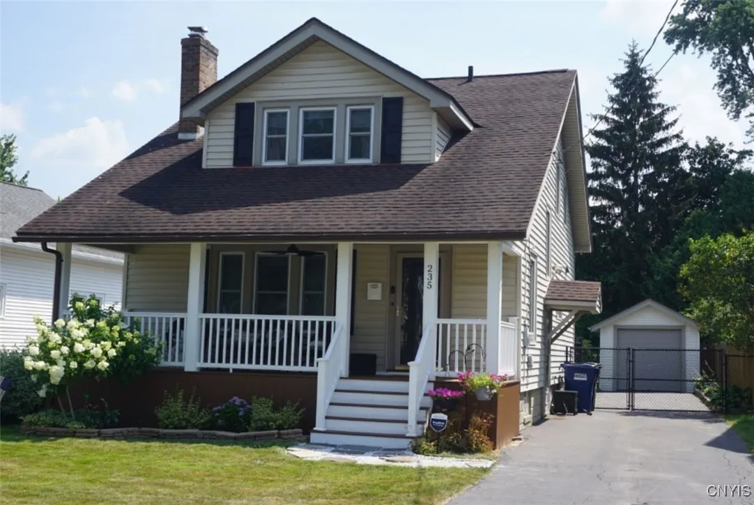 235 Homecroft Road, Syracuse, New York 13206, Syracuse, New York 13206, 3 Bedrooms Bedrooms, 7 Rooms Rooms,1 BathroomBathrooms,Residential,For Sale,235 Homecroft Road, Syracuse, New York 13206,S1624420