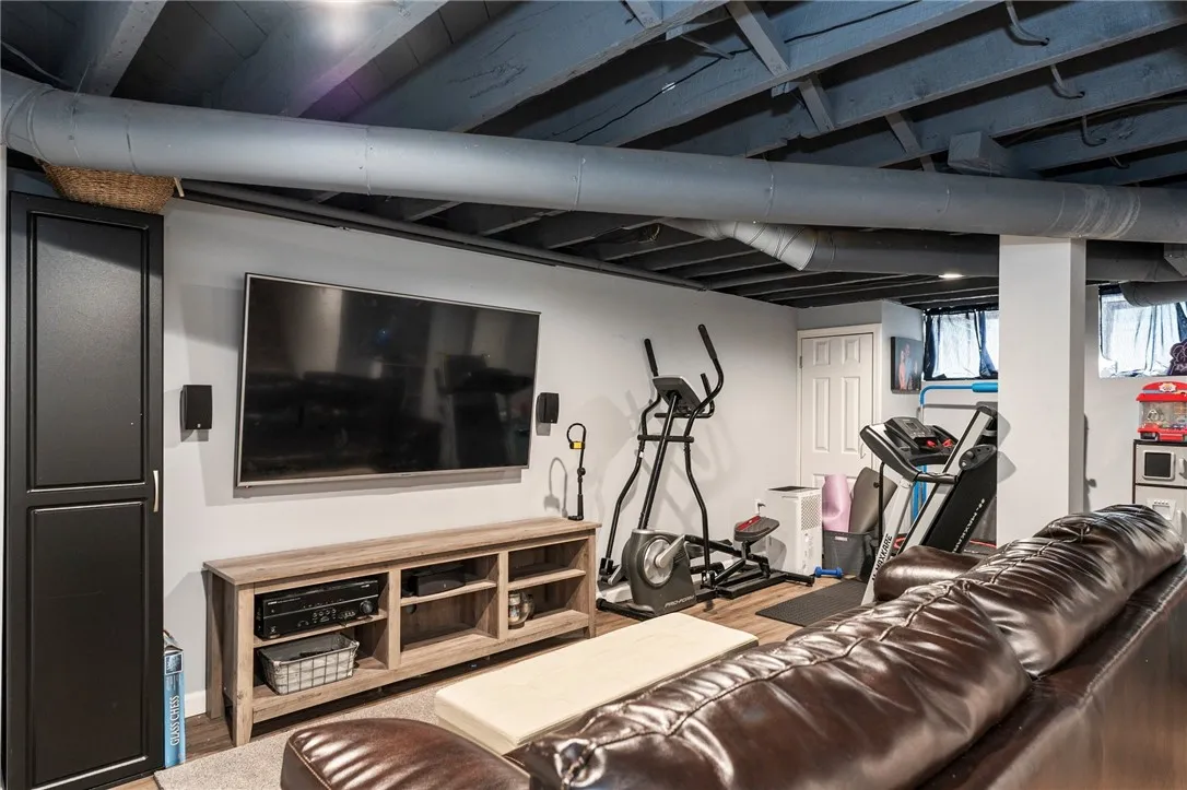 612 Davis Drive, Arcadia, New York 14513, Arcadia, New York 14513, 4 Bedrooms Bedrooms, 9 Rooms Rooms,1 BathroomBathrooms,Residential,Closed,612 Davis Drive, Arcadia, New York 14513,0,R1624996
