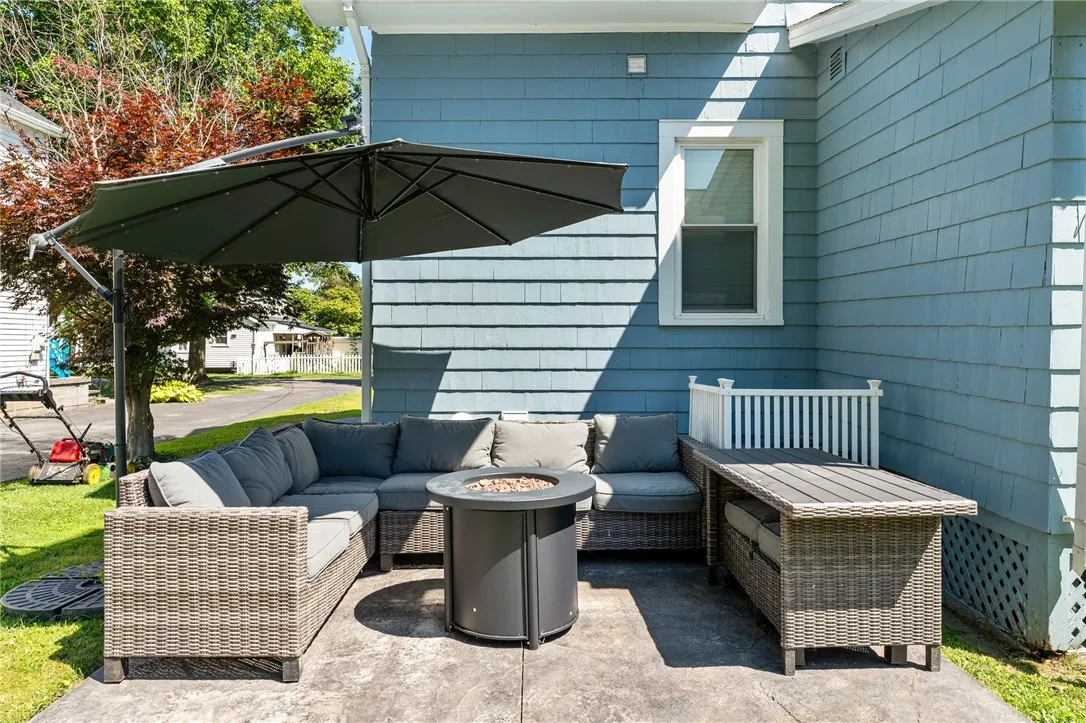 612 Davis Drive, Arcadia, New York 14513, Arcadia, New York 14513, 4 Bedrooms Bedrooms, 9 Rooms Rooms,1 BathroomBathrooms,Residential,Closed,612 Davis Drive, Arcadia, New York 14513,0,R1624996