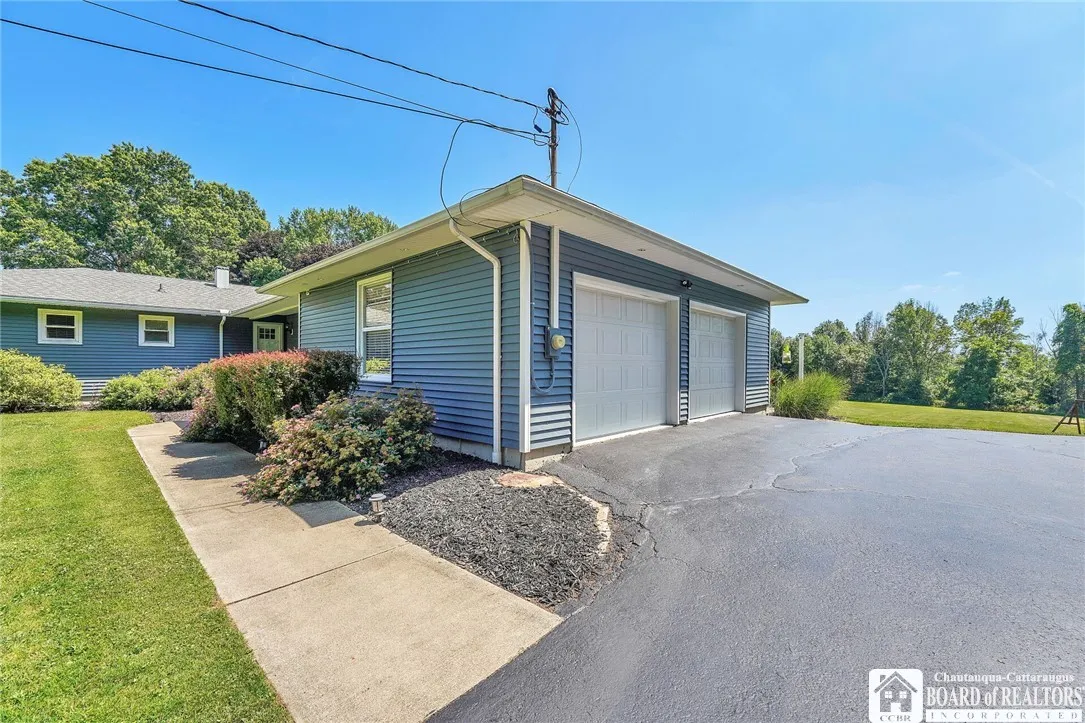 2387 South Hill Drive, Kiantone, New York 14701, Kiantone, New York 14701, 4 Bedrooms Bedrooms, 13 Rooms Rooms,2 BathroomsBathrooms,Residential,For Sale,2387 South Hill Drive, Kiantone, New York 14701,R1625080