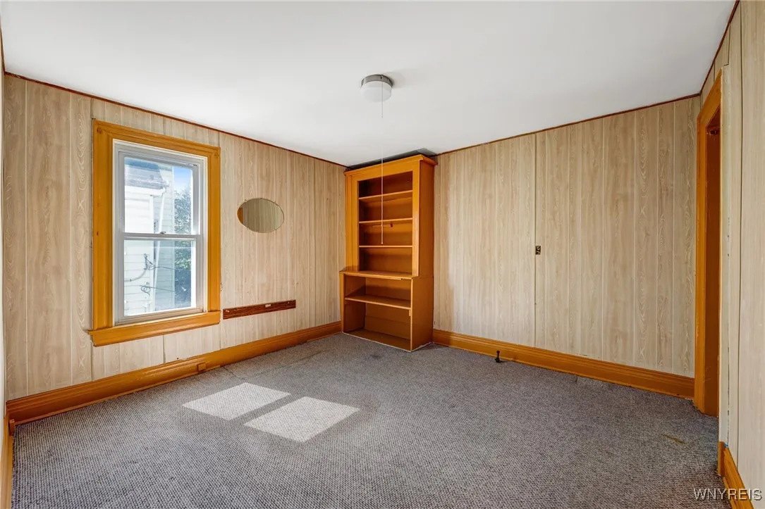 520 Woodlawn Avenue, Buffalo, New York 14208, Buffalo, New York 14208, 6 Bedrooms Bedrooms, 8 Rooms Rooms,2 BathroomsBathrooms,Residential,For Sale,520 Woodlawn Avenue, Buffalo, New York 14208,B1625318