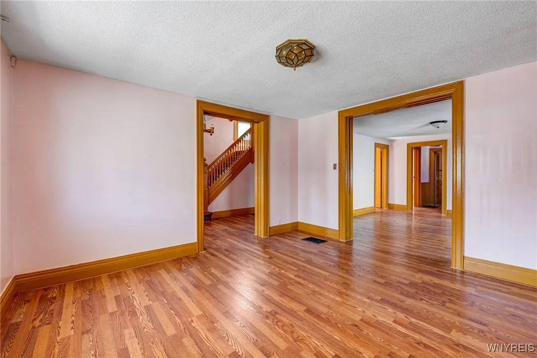 520 Woodlawn Avenue, Buffalo, New York 14208, Buffalo, New York 14208, 6 Bedrooms Bedrooms, 8 Rooms Rooms,2 BathroomsBathrooms,Residential,For Sale,520 Woodlawn Avenue, Buffalo, New York 14208,B1625318