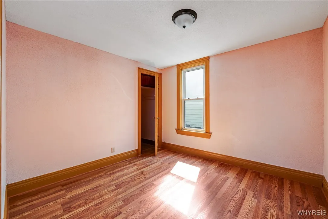 520 Woodlawn Avenue, Buffalo, New York 14208, Buffalo, New York 14208, 6 Bedrooms Bedrooms, 8 Rooms Rooms,2 BathroomsBathrooms,Residential,For Sale,520 Woodlawn Avenue, Buffalo, New York 14208,B1625318