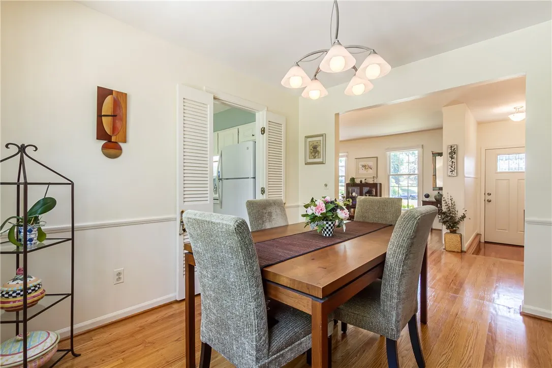 6 Wellington Circle, Perinton, New York 14450, Perinton, New York 14450, 4 Bedrooms Bedrooms, 10 Rooms Rooms,2 BathroomsBathrooms,Residential,For Sale,6 Wellington Circle, Perinton, New York 14450,R1625393