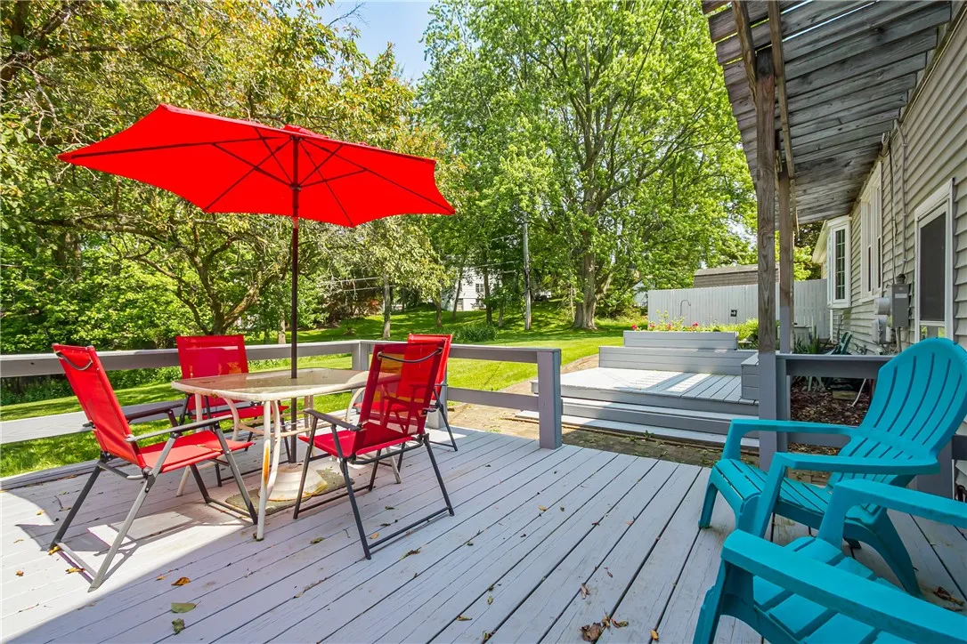 6 Wellington Circle, Perinton, New York 14450, Perinton, New York 14450, 4 Bedrooms Bedrooms, 10 Rooms Rooms,2 BathroomsBathrooms,Residential,For Sale,6 Wellington Circle, Perinton, New York 14450,R1625393