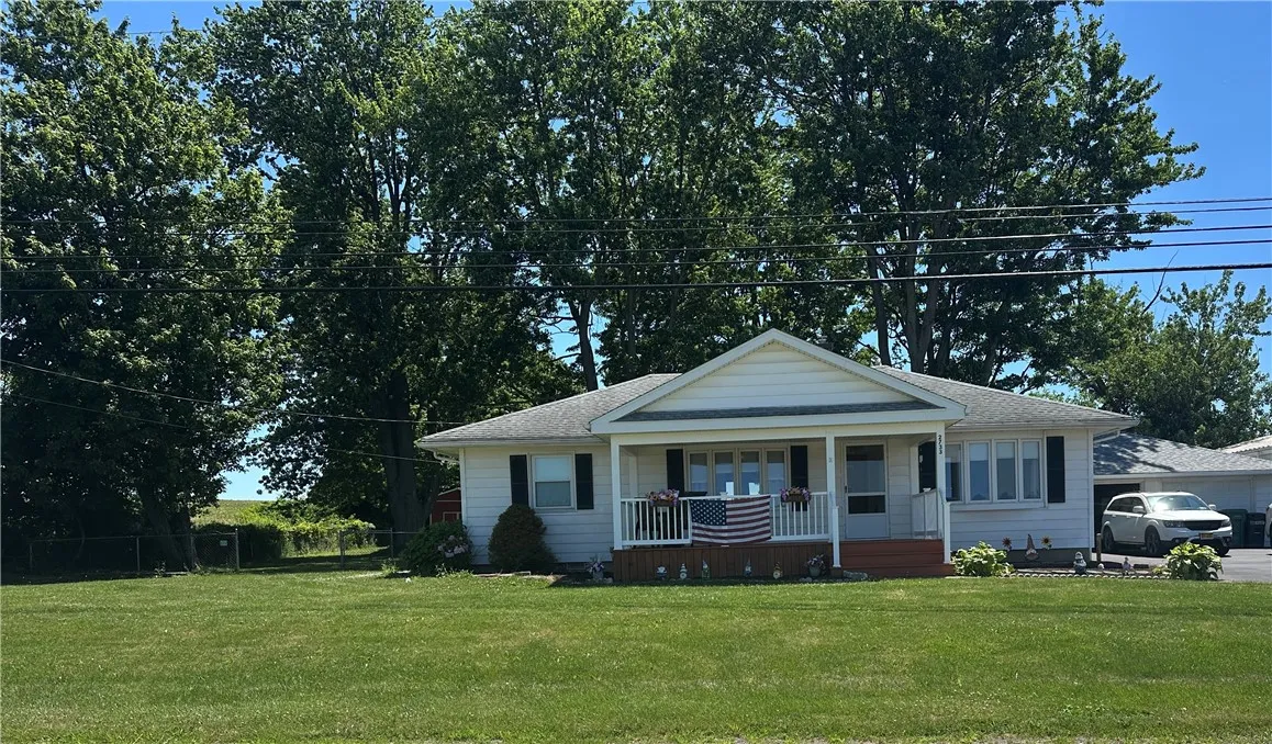 2733 Griffin Road, Riga, New York 14428, Riga, New York 14428, 2 Bedrooms Bedrooms, 6 Rooms Rooms,2 BathroomsBathrooms,Residential,Closed,2733 Griffin Road, Riga, New York 14428,0,R1625132