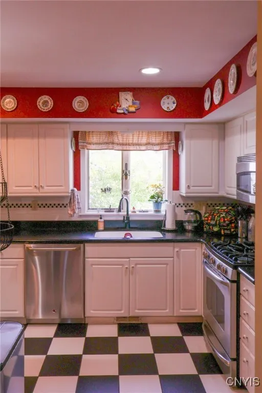 First floor Half Bath off Kitchen