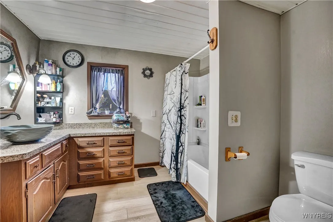 Upstairs Apartment Bathroom