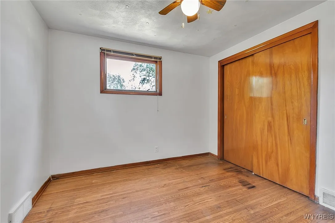 924 Two Rod Road, Alden, New York 14004, Alden, New York 14004, 3 Bedrooms Bedrooms, 5 Rooms Rooms,1 BathroomBathrooms,Residential,Closed,924 Two Rod Road, Alden, New York 14004,0,B1624967