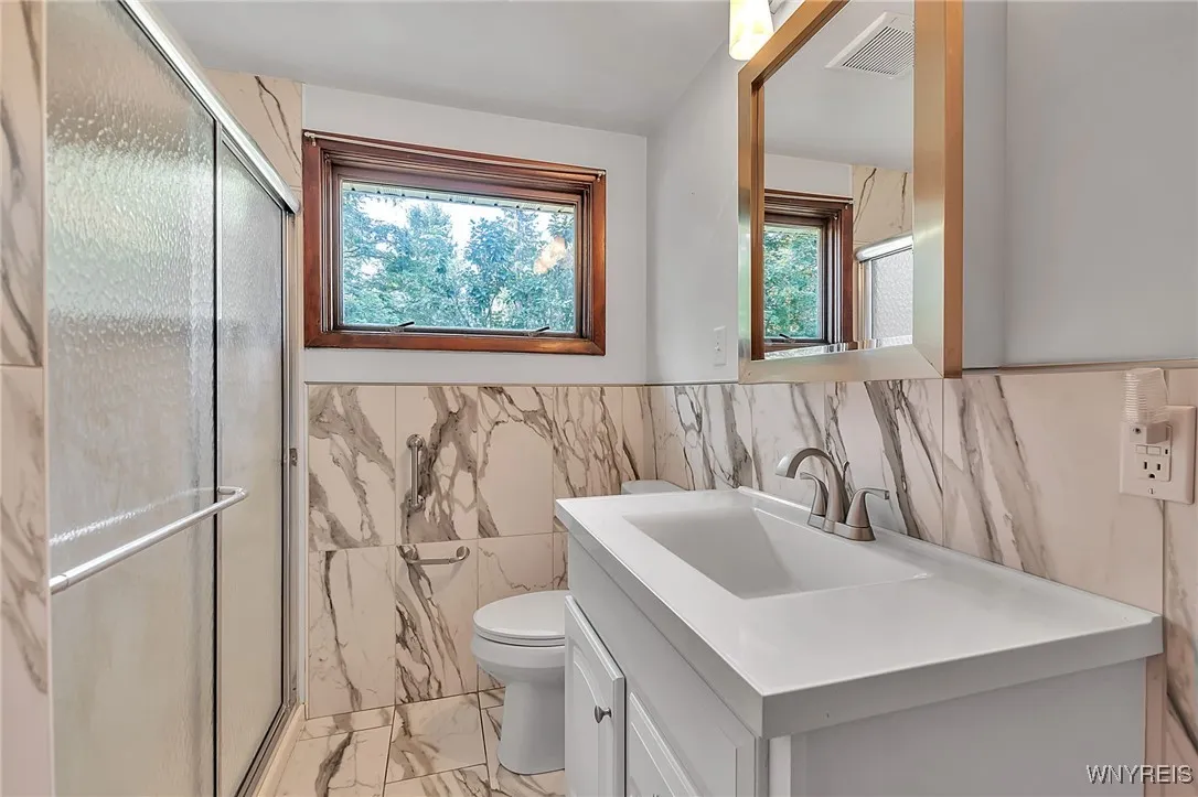 924 Two Rod Road, Alden, New York 14004, Alden, New York 14004, 3 Bedrooms Bedrooms, 5 Rooms Rooms,1 BathroomBathrooms,Residential,Closed,924 Two Rod Road, Alden, New York 14004,0,B1624967