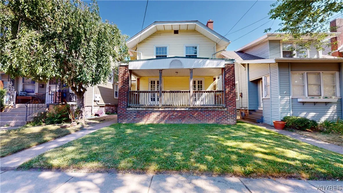 1146 Haeberle Avenue, Niagara Falls, New York 1430, Niagara Falls, New York 14301, 3 Bedrooms Bedrooms, 6 Rooms Rooms,1 BathroomBathrooms,Residential,For Sale,1146 Haeberle Avenue, Niagara Falls, New York 1430,0,B1625432