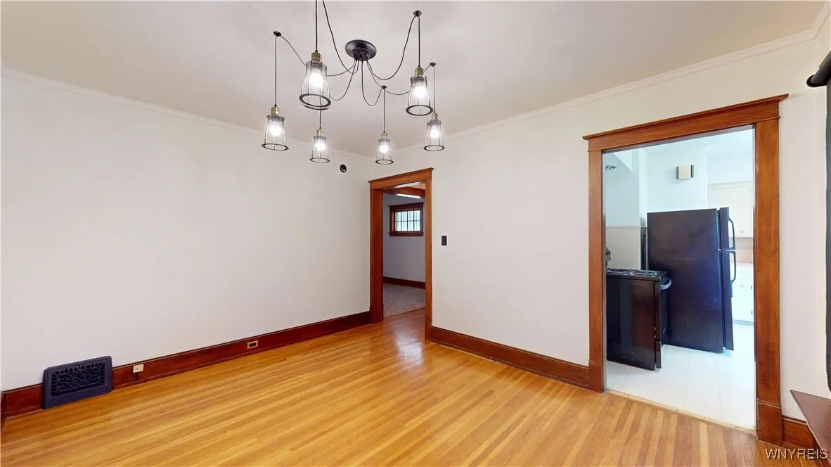 1146 Haeberle Avenue, Niagara Falls, New York 1430, Niagara Falls, New York 14301, 3 Bedrooms Bedrooms, 6 Rooms Rooms,1 BathroomBathrooms,Residential,For Sale,1146 Haeberle Avenue, Niagara Falls, New York 1430,0,B1625432