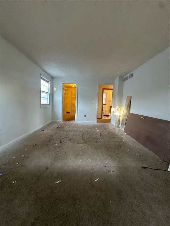 110 Canton Street, Rochester, New York 14606, Rochester, New York 14606, 3 Bedrooms Bedrooms, 5 Rooms Rooms,2 BathroomsBathrooms,Residential,For Sale,110 Canton Street, Rochester, New York 14606,R1625130