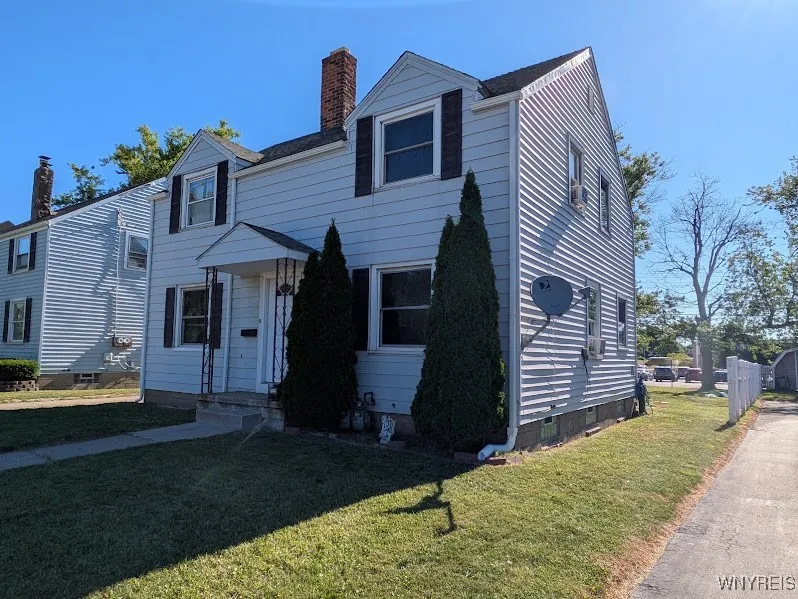 4613 Union Road, Cheektowaga, New York 14225, Cheektowaga, New York 14225, 4 Bedrooms Bedrooms, ,2 BathroomsBathrooms,Residential,For Sale,4613 Union Road, Cheektowaga, New York 14225,B1625441