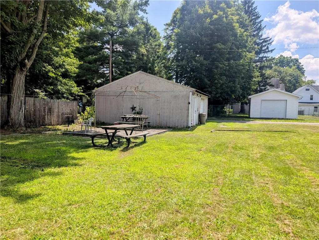 609 Mount Zoar Street, Elmira City, New York 14904, Elmira City, New York 14904, 3 Bedrooms Bedrooms, 7 Rooms Rooms,1 BathroomBathrooms,Residential,For Sale,609 Mount Zoar Street, Elmira City, New York 14904,R1625112