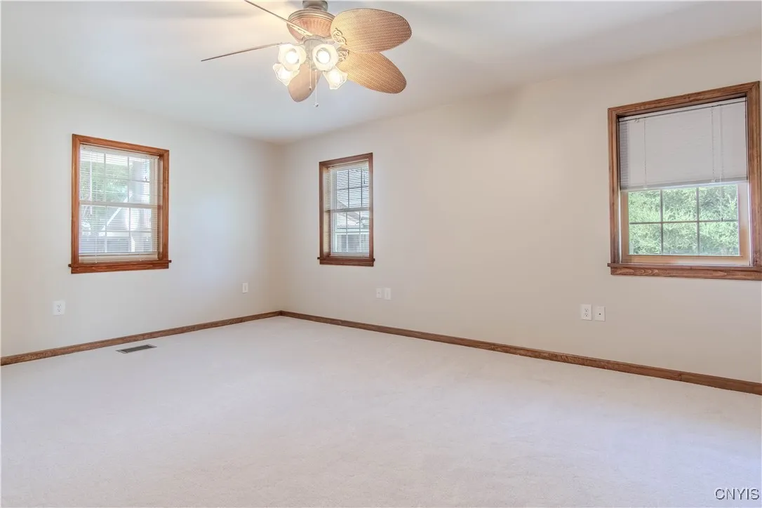 212 Iroquois Avenue West, Watertown City, New York, Watertown City, New York 13601, 2 Bedrooms Bedrooms, 5 Rooms Rooms,1 BathroomBathrooms,Residential,For Sale,212 Iroquois Avenue West, Watertown City, New York,S1624738