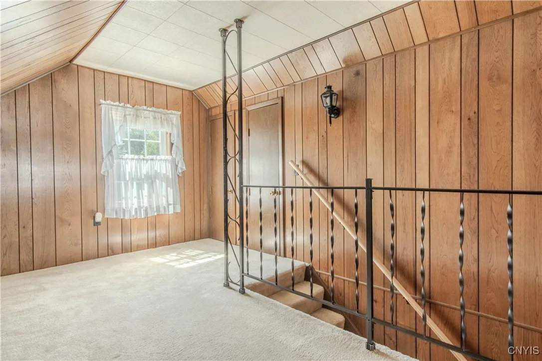 212 Iroquois Avenue West, Watertown City, New York, Watertown City, New York 13601, 2 Bedrooms Bedrooms, 5 Rooms Rooms,1 BathroomBathrooms,Residential,For Sale,212 Iroquois Avenue West, Watertown City, New York,S1624738