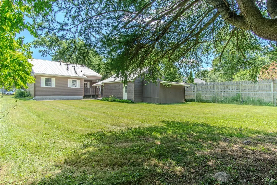 212 Iroquois Avenue West, Watertown City, New York, Watertown City, New York 13601, 2 Bedrooms Bedrooms, 5 Rooms Rooms,1 BathroomBathrooms,Residential,For Sale,212 Iroquois Avenue West, Watertown City, New York,S1624738