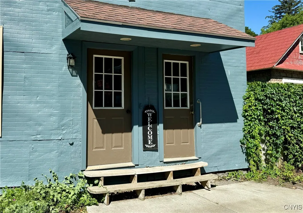 2117 Main Street, Cazenovia, New York 13035, Cazenovia, New York 13035, 4 Bedrooms Bedrooms, 7 Rooms Rooms,1 BathroomBathrooms,Residential Lease,For Rent,2117 Main Street, Cazenovia, New York 13035,S1625335