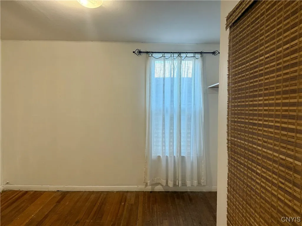 2117 Main Street, Cazenovia, New York 13035, Cazenovia, New York 13035, 4 Bedrooms Bedrooms, 7 Rooms Rooms,1 BathroomBathrooms,Residential Lease,For Rent,2117 Main Street, Cazenovia, New York 13035,S1625335
