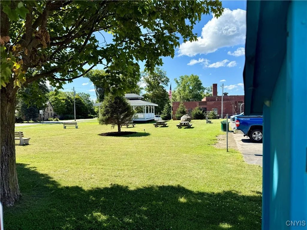 2117 Main Street, Cazenovia, New York 13035, Cazenovia, New York 13035, 4 Bedrooms Bedrooms, 7 Rooms Rooms,1 BathroomBathrooms,Residential Lease,For Rent,2117 Main Street, Cazenovia, New York 13035,S1625335