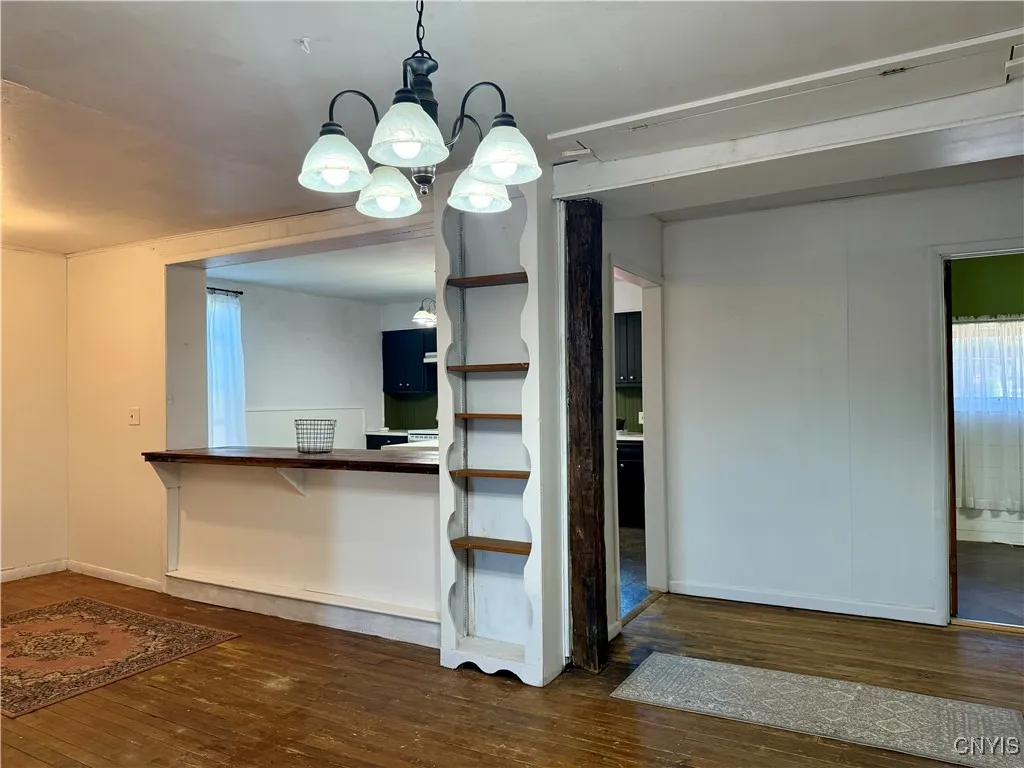 2117 Main Street, Cazenovia, New York 13035, Cazenovia, New York 13035, 4 Bedrooms Bedrooms, 7 Rooms Rooms,1 BathroomBathrooms,Residential Lease,For Rent,2117 Main Street, Cazenovia, New York 13035,S1625335