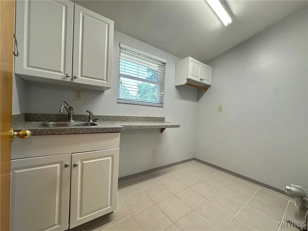 Laundry Room 1st Floor