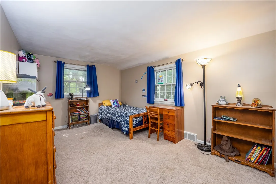 4 Torwood Circle, Pittsford, New York 14534, Pittsford, New York 14534, 5 Bedrooms Bedrooms, 10 Rooms Rooms,2 BathroomsBathrooms,Residential,For Sale,4 Torwood Circle, Pittsford, New York 14534,R1625319