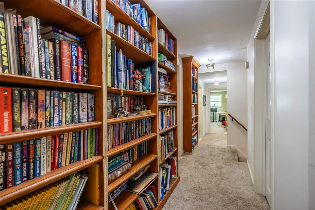 4 Torwood Circle, Pittsford, New York 14534, Pittsford, New York 14534, 5 Bedrooms Bedrooms, 10 Rooms Rooms,2 BathroomsBathrooms,Residential,For Sale,4 Torwood Circle, Pittsford, New York 14534,R1625319