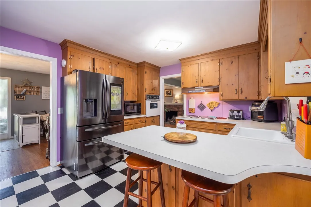 4 Torwood Circle, Pittsford, New York 14534, Pittsford, New York 14534, 5 Bedrooms Bedrooms, 10 Rooms Rooms,2 BathroomsBathrooms,Residential,For Sale,4 Torwood Circle, Pittsford, New York 14534,R1625319