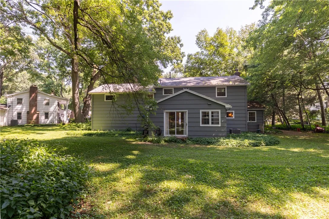 4 Torwood Circle, Pittsford, New York 14534, Pittsford, New York 14534, 5 Bedrooms Bedrooms, 10 Rooms Rooms,2 BathroomsBathrooms,Residential,For Sale,4 Torwood Circle, Pittsford, New York 14534,R1625319