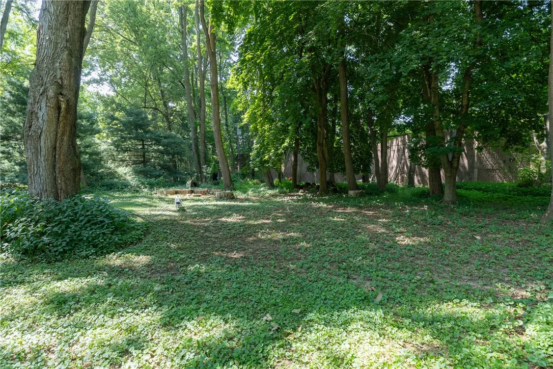 4 Torwood Circle, Pittsford, New York 14534, Pittsford, New York 14534, 5 Bedrooms Bedrooms, 10 Rooms Rooms,2 BathroomsBathrooms,Residential,For Sale,4 Torwood Circle, Pittsford, New York 14534,R1625319