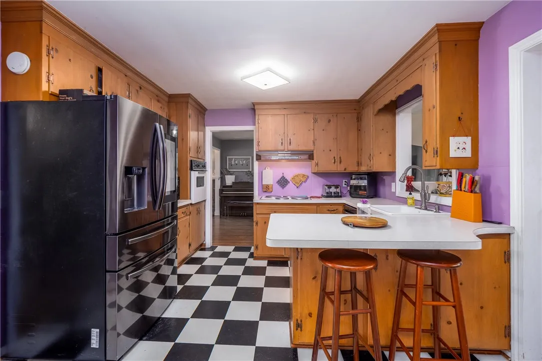 4 Torwood Circle, Pittsford, New York 14534, Pittsford, New York 14534, 5 Bedrooms Bedrooms, 10 Rooms Rooms,2 BathroomsBathrooms,Residential,For Sale,4 Torwood Circle, Pittsford, New York 14534,R1625319