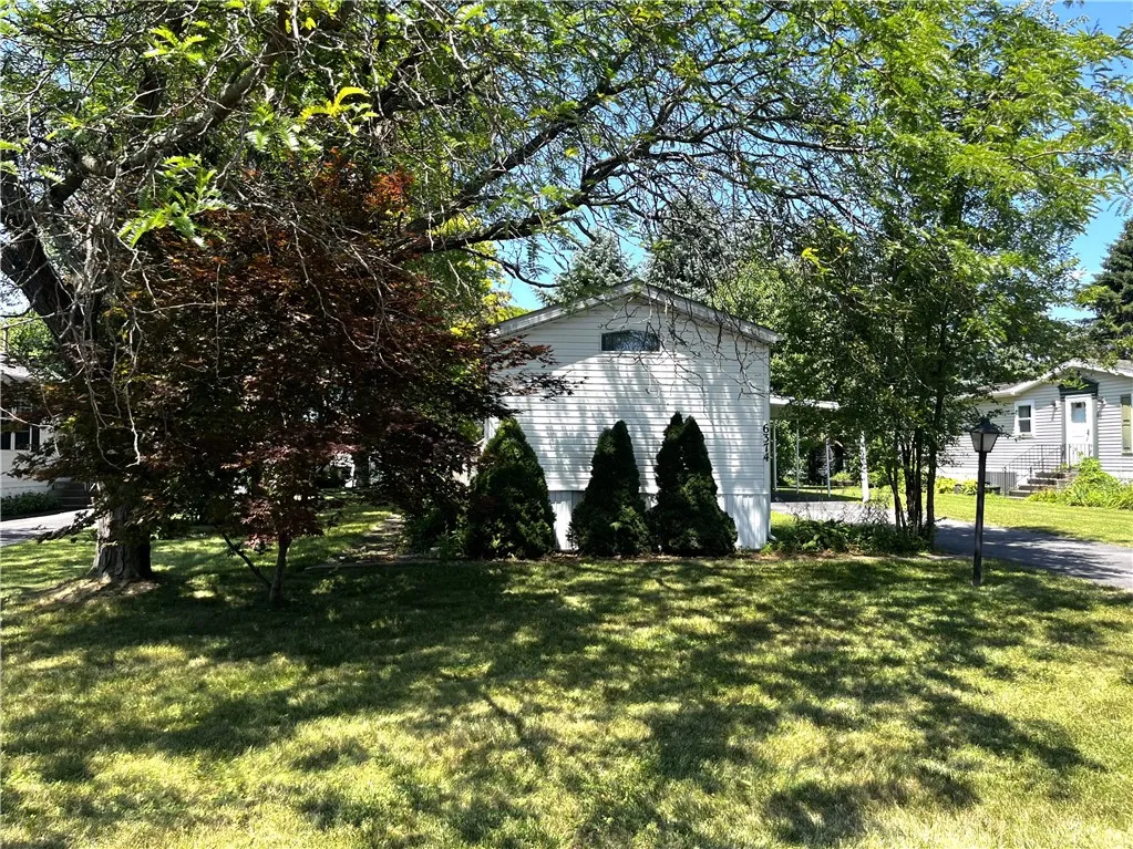 6374 Lambert Street, Victor, New York 14564, Victor, New York 14564, 2 Bedrooms Bedrooms, 4 Rooms Rooms,2 BathroomsBathrooms,Residential,For Sale,6374 Lambert Street, Victor, New York 14564,R1625415