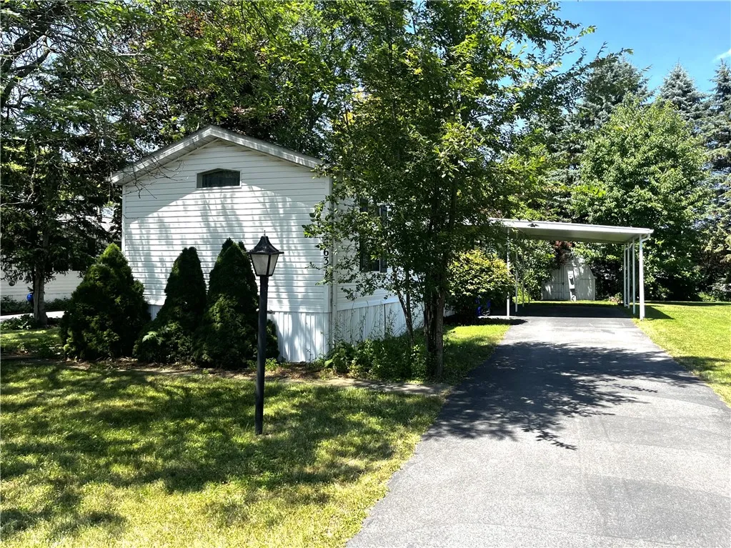 6374 Lambert Street, Victor, New York 14564, Victor, New York 14564, 2 Bedrooms Bedrooms, 4 Rooms Rooms,2 BathroomsBathrooms,Residential,For Sale,6374 Lambert Street, Victor, New York 14564,R1625415
