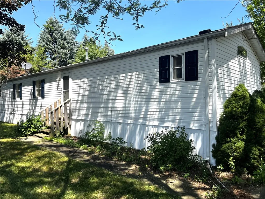 6374 Lambert Street, Victor, New York 14564, Victor, New York 14564, 2 Bedrooms Bedrooms, 4 Rooms Rooms,2 BathroomsBathrooms,Residential,For Sale,6374 Lambert Street, Victor, New York 14564,R1625415
