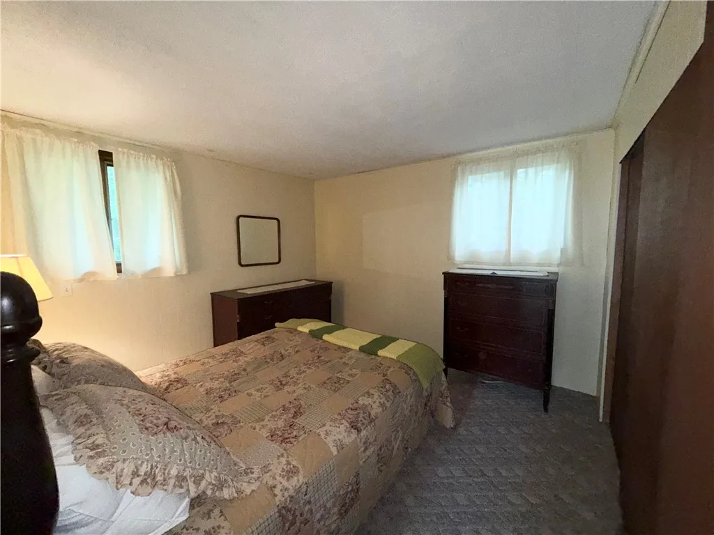 4108-4109 Highbanks, Fayette, New York 14456, Fayette, New York 14456, 3 Bedrooms Bedrooms, 6 Rooms Rooms,2 BathroomsBathrooms,Residential,For Sale,4108-4109 Highbanks, Fayette, New York 14456,R1624191