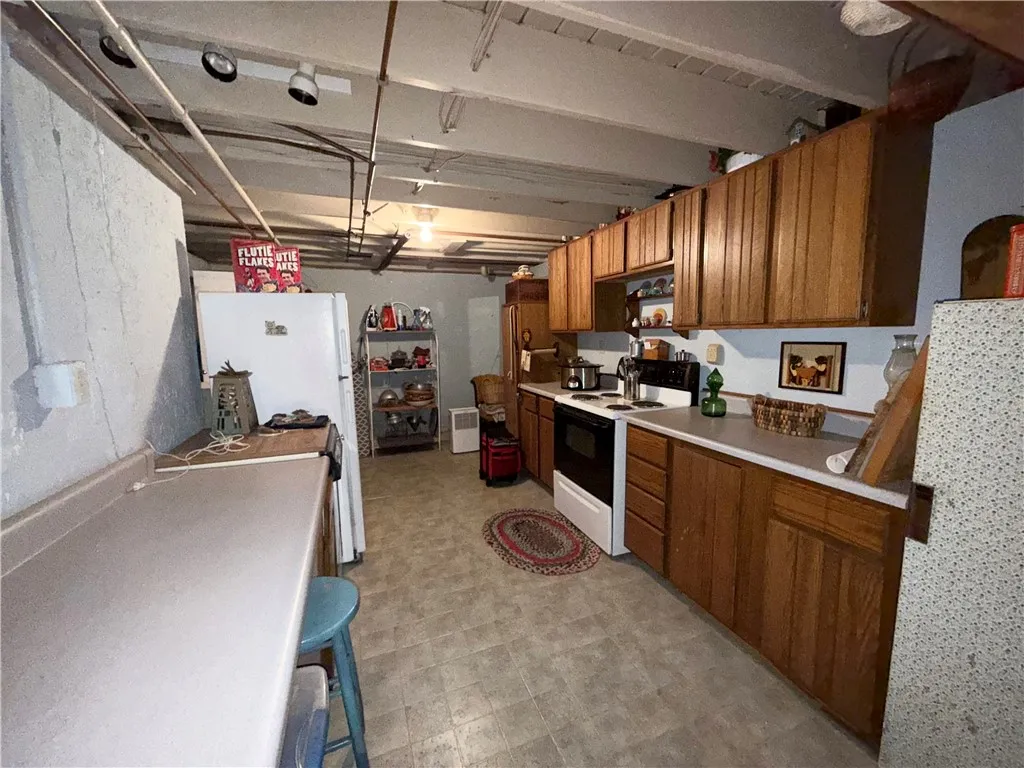 4108-4109 Highbanks, Fayette, New York 14456, Fayette, New York 14456, 3 Bedrooms Bedrooms, 6 Rooms Rooms,2 BathroomsBathrooms,Residential,For Sale,4108-4109 Highbanks, Fayette, New York 14456,R1624191