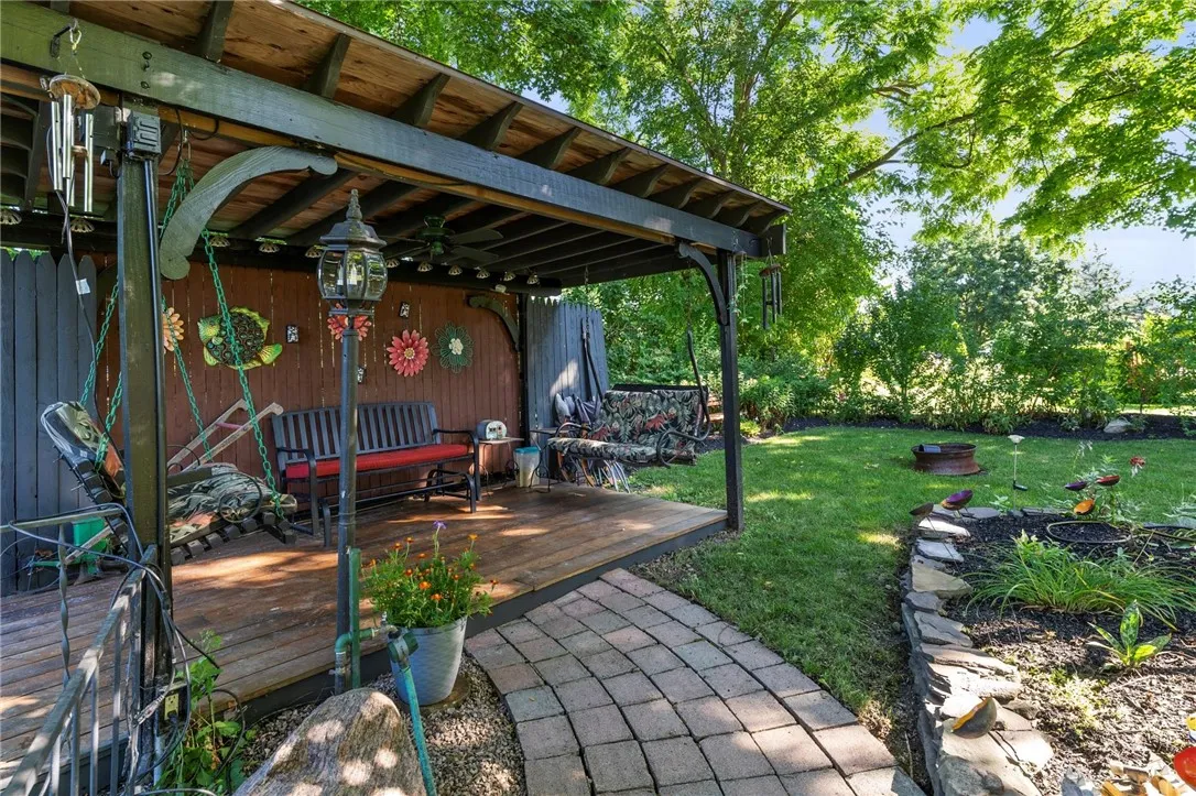 3221 Hambro Park Street, Caledonia, New York 14423, Caledonia, New York 14423, 3 Bedrooms Bedrooms, 10 Rooms Rooms,2 BathroomsBathrooms,Residential,For Sale,3221 Hambro Park Street, Caledonia, New York 14423,R1625046