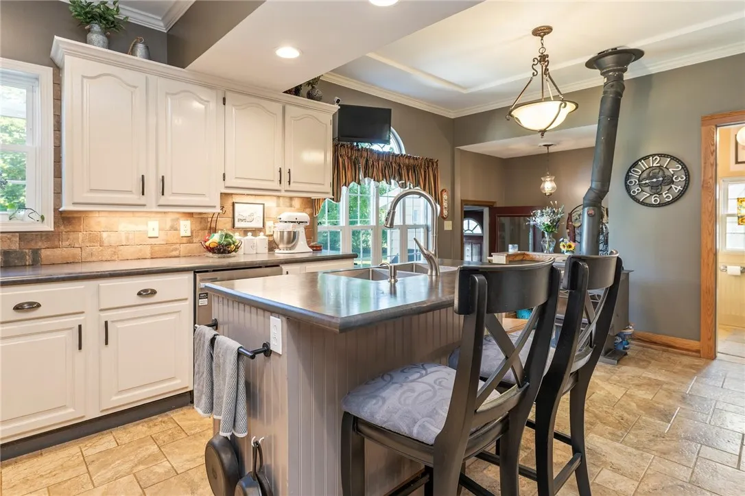 3221 Hambro Park Street, Caledonia, New York 14423, Caledonia, New York 14423, 3 Bedrooms Bedrooms, 10 Rooms Rooms,2 BathroomsBathrooms,Residential,For Sale,3221 Hambro Park Street, Caledonia, New York 14423,R1625046