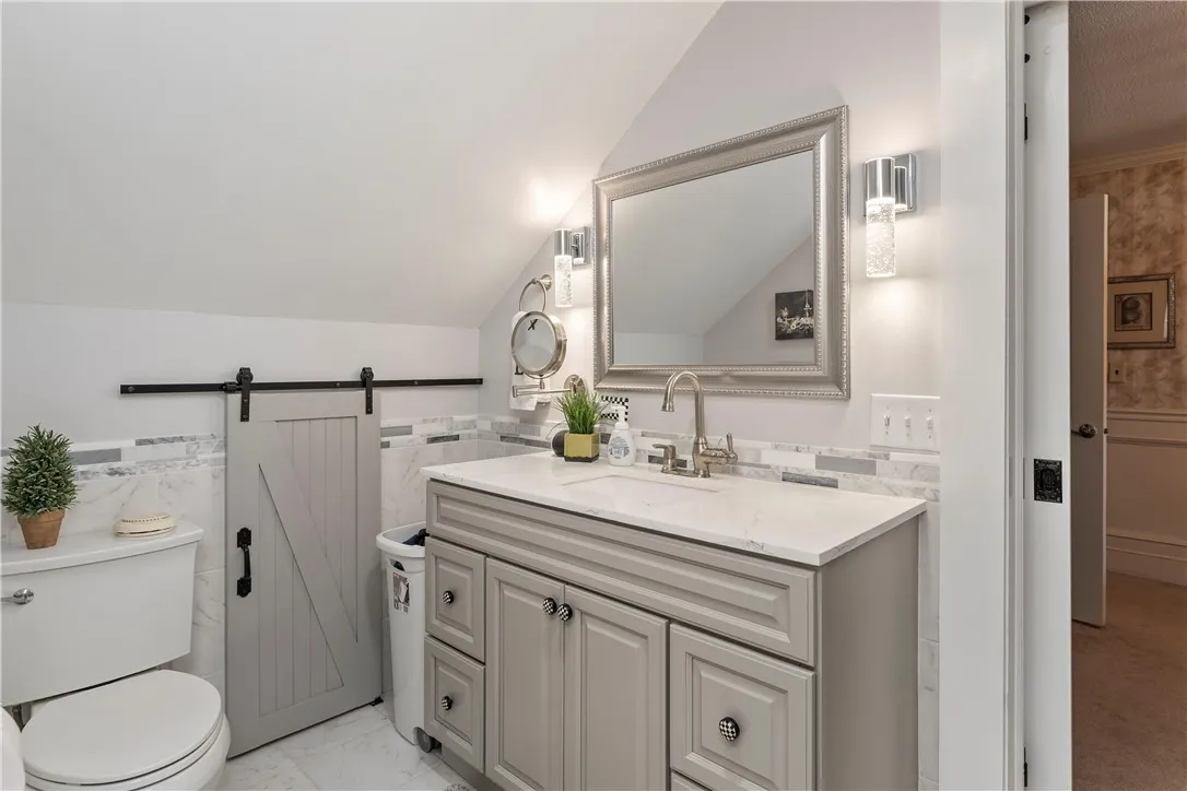 3221 Hambro Park Street, Caledonia, New York 14423, Caledonia, New York 14423, 3 Bedrooms Bedrooms, 10 Rooms Rooms,2 BathroomsBathrooms,Residential,For Sale,3221 Hambro Park Street, Caledonia, New York 14423,R1625046