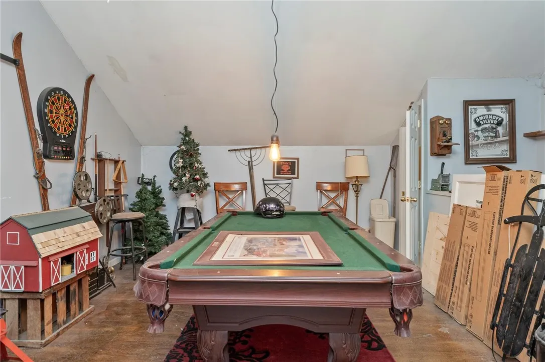 3221 Hambro Park Street, Caledonia, New York 14423, Caledonia, New York 14423, 3 Bedrooms Bedrooms, 10 Rooms Rooms,2 BathroomsBathrooms,Residential,For Sale,3221 Hambro Park Street, Caledonia, New York 14423,R1625046