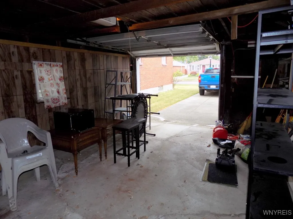 214 Glencove Road, Tonawanda, New York 14223, Tonawanda, New York 14223, 2 Bedrooms Bedrooms, 5 Rooms Rooms,1 BathroomBathrooms,Residential,For Sale,214 Glencove Road, Tonawanda, New York 14223,B1624709